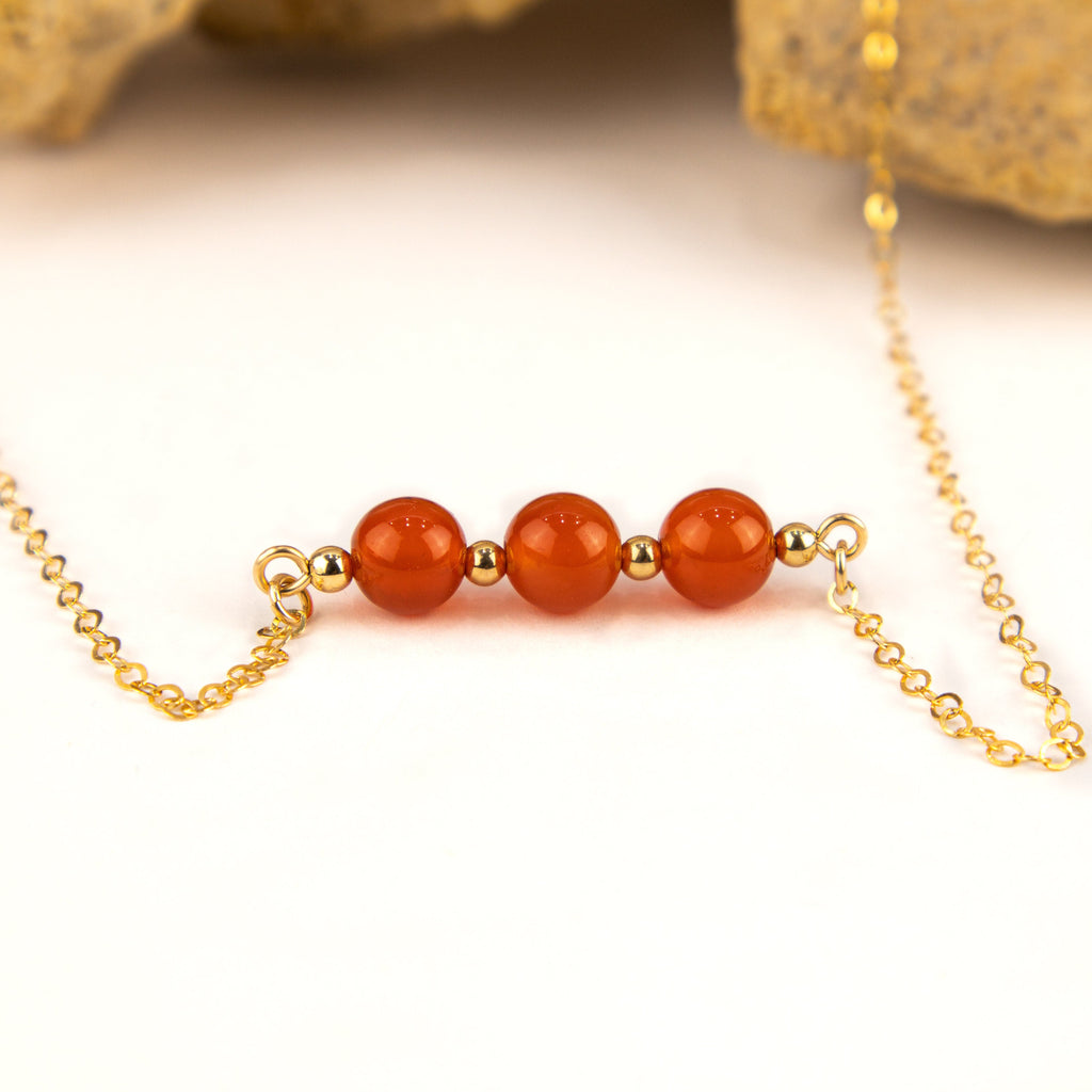 Red Carnelian Crystal Necklace, Minimalist Necklace, Fertility and Concepcion Support Necklace, New Beginning